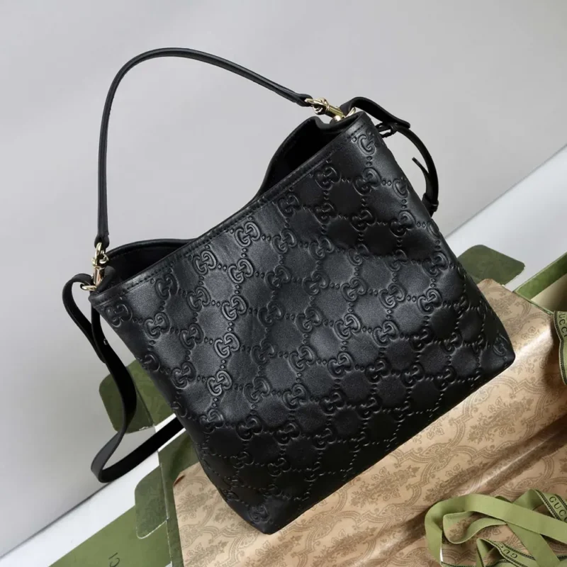 Gucci Women GG Emblem Small Bucket Bag-Black 815118