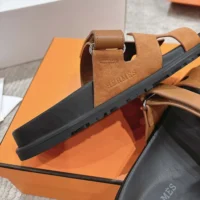 Hermes Unisex Chypre Sandal-Brown H251890ZHE5390 (1)