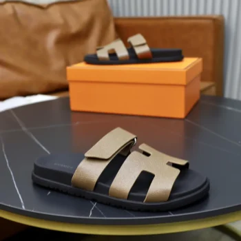 Hermes Unisex Chypre Sandal-Dark Brown H222857ZHX3415