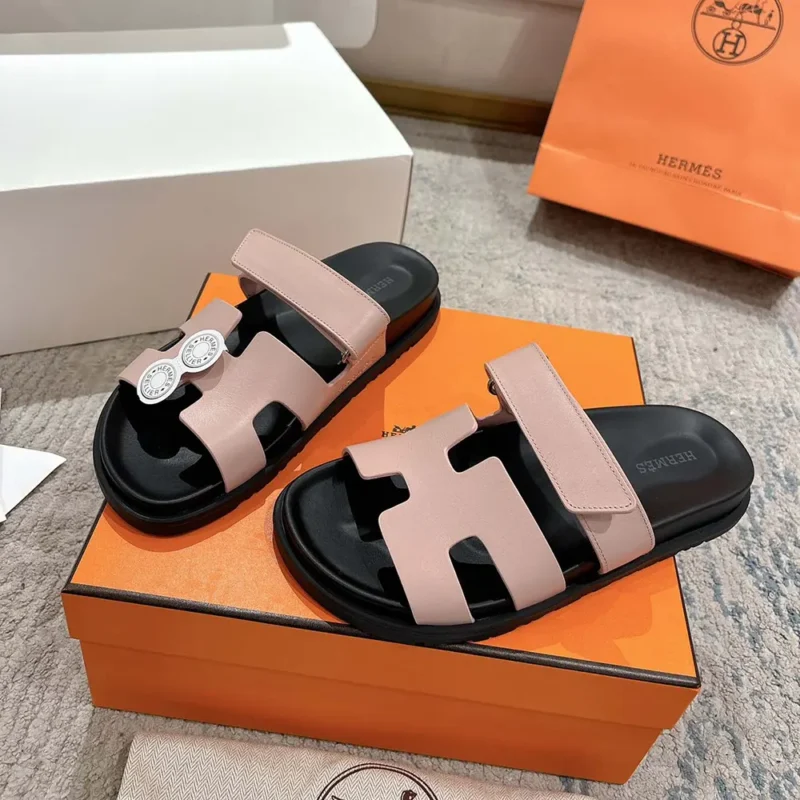 Hermes Unisex Chypre Sandal-Pink H222299ZCG350