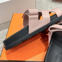 Hermes Unisex Chypre Sandal-Pink H222299ZCG350 (1)
