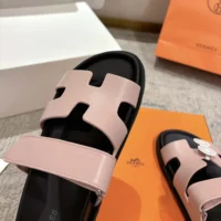 Hermes Unisex Chypre Sandal-Pink H222299ZCG350 (1)