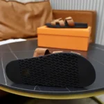 Hermes Unisex Chypre Sandale-Braun H222856ZHE5415