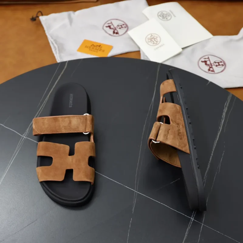 Hermes Unisex Chypre Sandal-Brown H222856ZHE5415