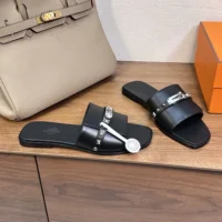 Hermes Unisex Giulia Sandal-Black H242099Z (1)