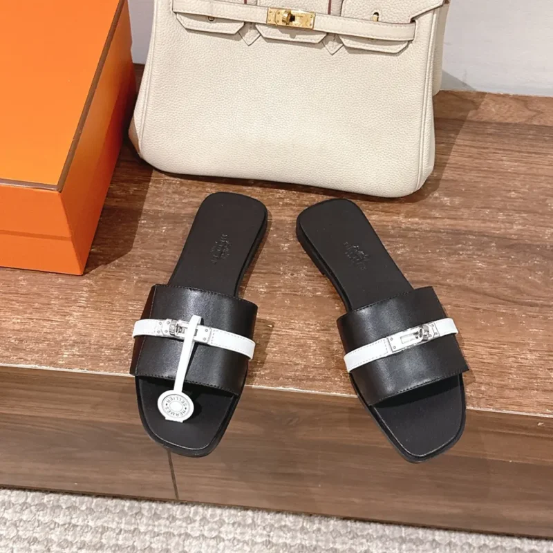 Hermes Unisex Giulia sandal-Black/White H251028Z