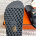 Hermes Unisex Jackson Sandal-Black H252942Z