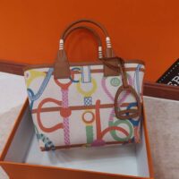 Hermes Unisex Steeple 25 Ecru Tote Bag-Green H083621CKAA (1)