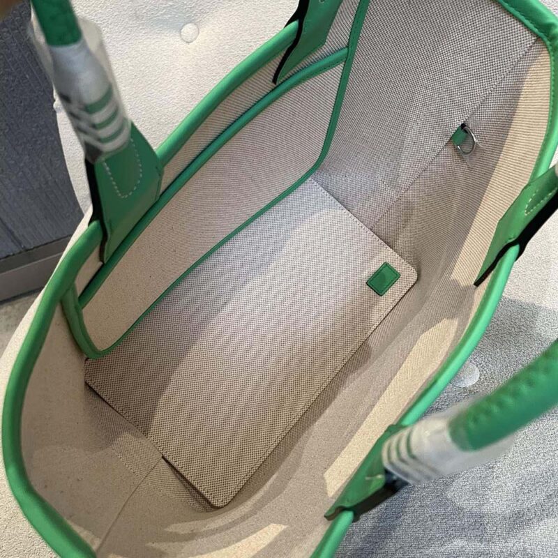 Hermes Unisex Steeple 25 Ecru Tote Bag-Green H084533CKAA