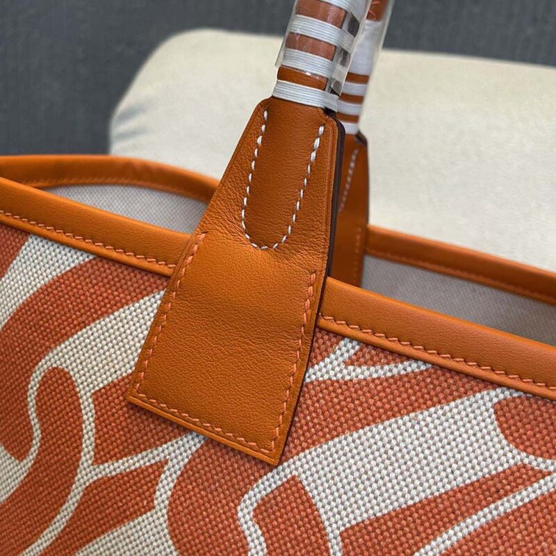 Hermes Unisex Steeple 25 Ecru Tote Bag-Orange H084533CKAB