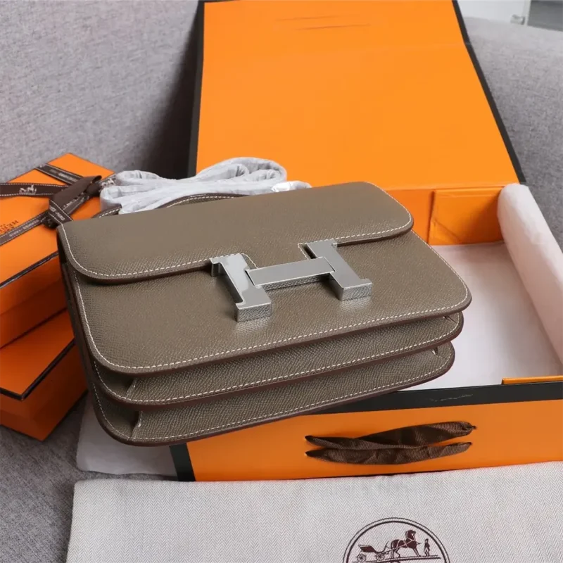 Hermes Women Constance 19 Bag Epsom Leather-Grey/Silver
