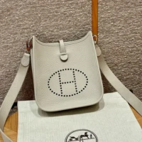 Hermes Women Evelyne 16 Amazone in Clemence Leather-BeigeSilver (1)