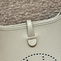 Hermes Women Evelyne 16 Amazone in Clemence Leather-BeigeSilver (1)