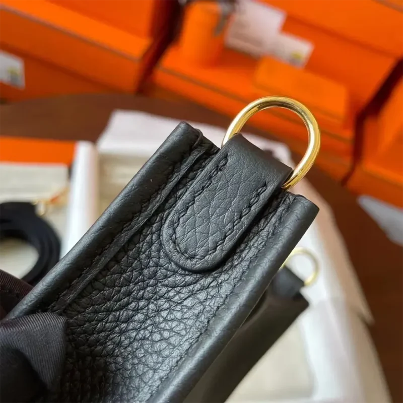 Hermes Women Evelyne 16 Amazone in Clemence Leather-Black/Gold