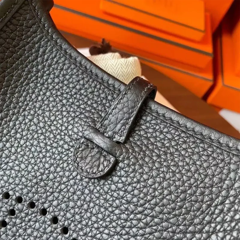 Hermes Women Evelyne 16 Amazone in Clemence Leather-Black/Silver
