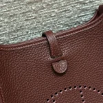 Hermes Women Evelyne 16 Amazone in Clemence Leather-Maroon