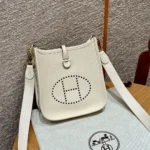 Hermes Women Evelyne 16 Amazone in Clemence Leather-White