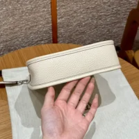 Hermes Women Evelyne 16 Amazone in Clemence Leather-WhiteSilver (1)