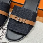 Sandalias Hermes Giulia para mujer, color azul marino, H251030Z