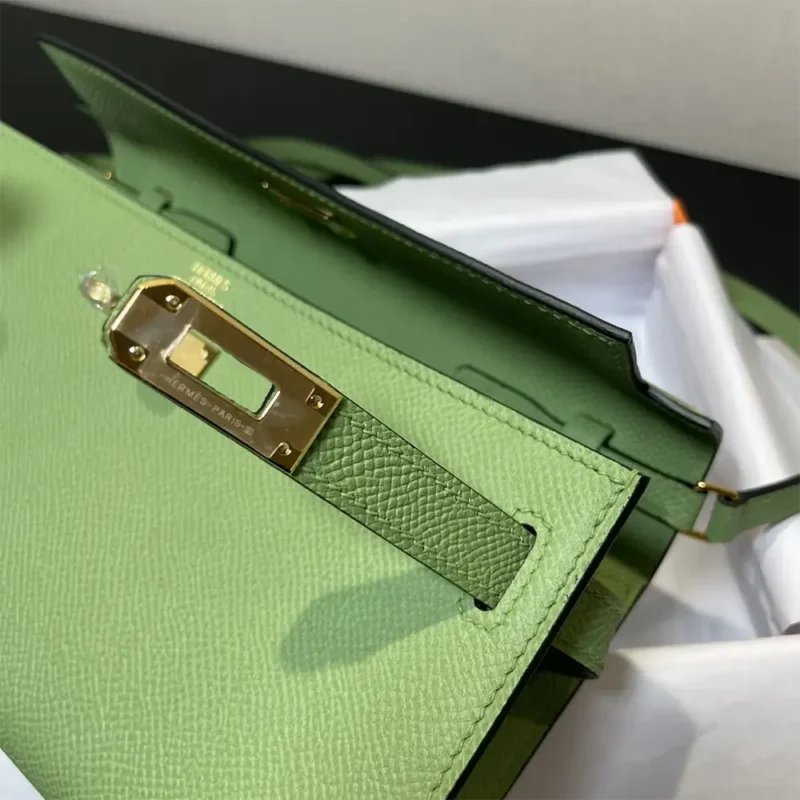 Hermes Women Kelly To Go in Epsom Leather-Green/Gold
