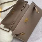 Hermes Women Kelly To Go in Epsom Leather-Grey/Gold - Image 6
