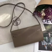 Hermes Women Kelly To Go in Epsom Leather-GreySilver (1)