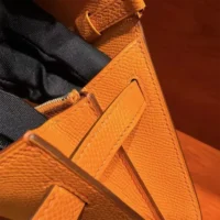 Hermes Women Kelly To Go in Epsom Leather-Orange (1)