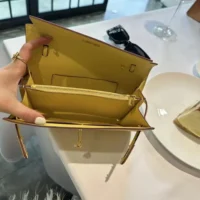 Hermes Women Kelly To Go in Epsom Leather-Yellow (1)