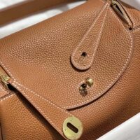 Hermes Women Lindy 26 in Clemence Leather-Brown (1)