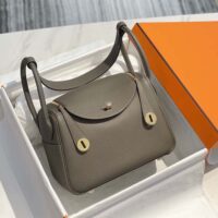 Hermes Women Lindy 26 in Clemence Leather-GrayGold (1)