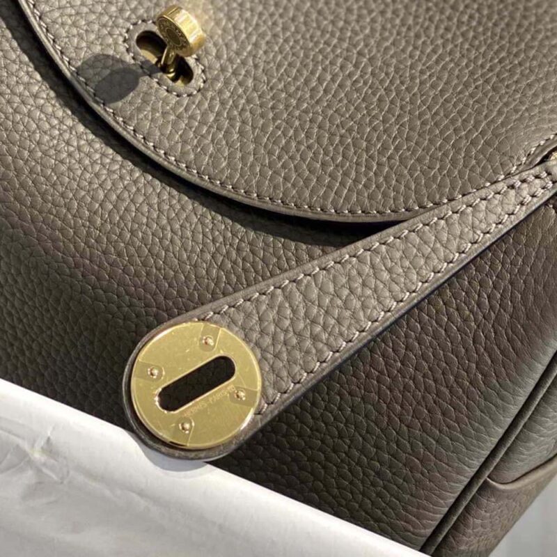 Hermes Women Lindy 26 in Clemence Leather-Gray/Gold