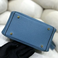 Hermes Women Lindy Mini 19 in Clemence Leather-BlueGold (1)