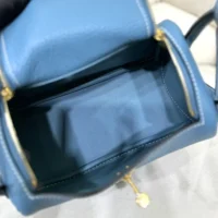 Hermes Women Lindy Mini 19 in Clemence Leather-BlueGold (1)