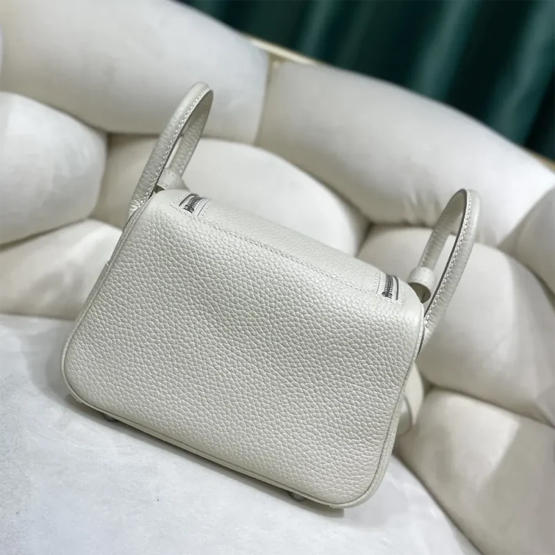 Hermes Women Lindy Mini 19 in Clemence Leather-White