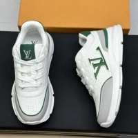 Louis Vuitton LV Unisex LV Classic Sneaker-Green 1AHSUJ (1)