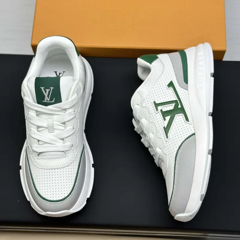Louis Vuitton LV Unisex LV Classic Sneaker-Green 1AHSUJ