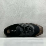 Louis Vuitton LV Unisex LV Sneakerina-Black 1AHNDI