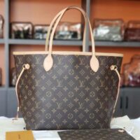 Louis Vuitton LV Unisex Neverfull MM Bag in Monogram Canvas-Brown (1)