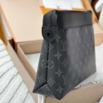 Louis Vuitton LV Unisex Pochette Voyage Monogram Eclipse M82543