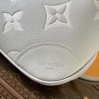 Louis Vuitton LV Women Boulogne PM Embossed Grained Cowhide Leather-Gray (10)