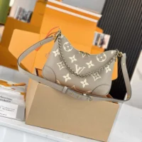 Louis Vuitton LV Women Boulogne PM Embossed Grained Cowhide Leather-Gray M13224 (1)