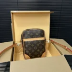 Louis Vuitton LV Dam Donau G69-Brun M14013