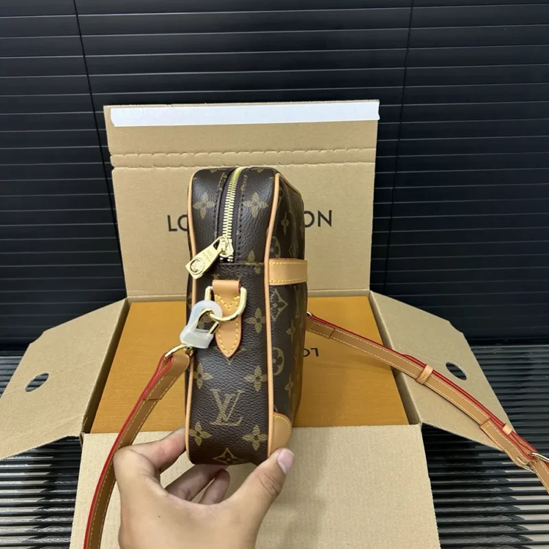 Louis Vuitton LV Women Danube G69-Brown M14013