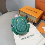 Louis Vuitton LV Dam LV Grodväska Charm-Borneo Grön M02238