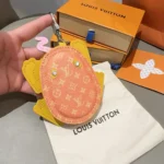 Louis Vuitton LV Damen LV Frosch Taschenanhänger-Gelb M02215