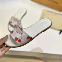 Louis Vuitton LV Women LV x TM Lily Flat Mule 1AHM34 (1)