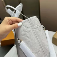 Louis Vuitton LV Women Neverfull Empr MM M13758 (1)