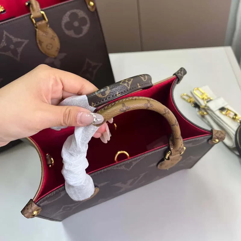 Louis Vuitton LV Women Onthego BB Bicolor Monogram Reverse Canvas M46839