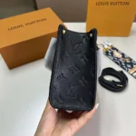 Louis Vuitton LV Damen Onthego BB Monogramm Empreinte M46993