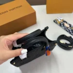 Louis Vuitton LV Damen Onthego BB Monogramm Empreinte M46993